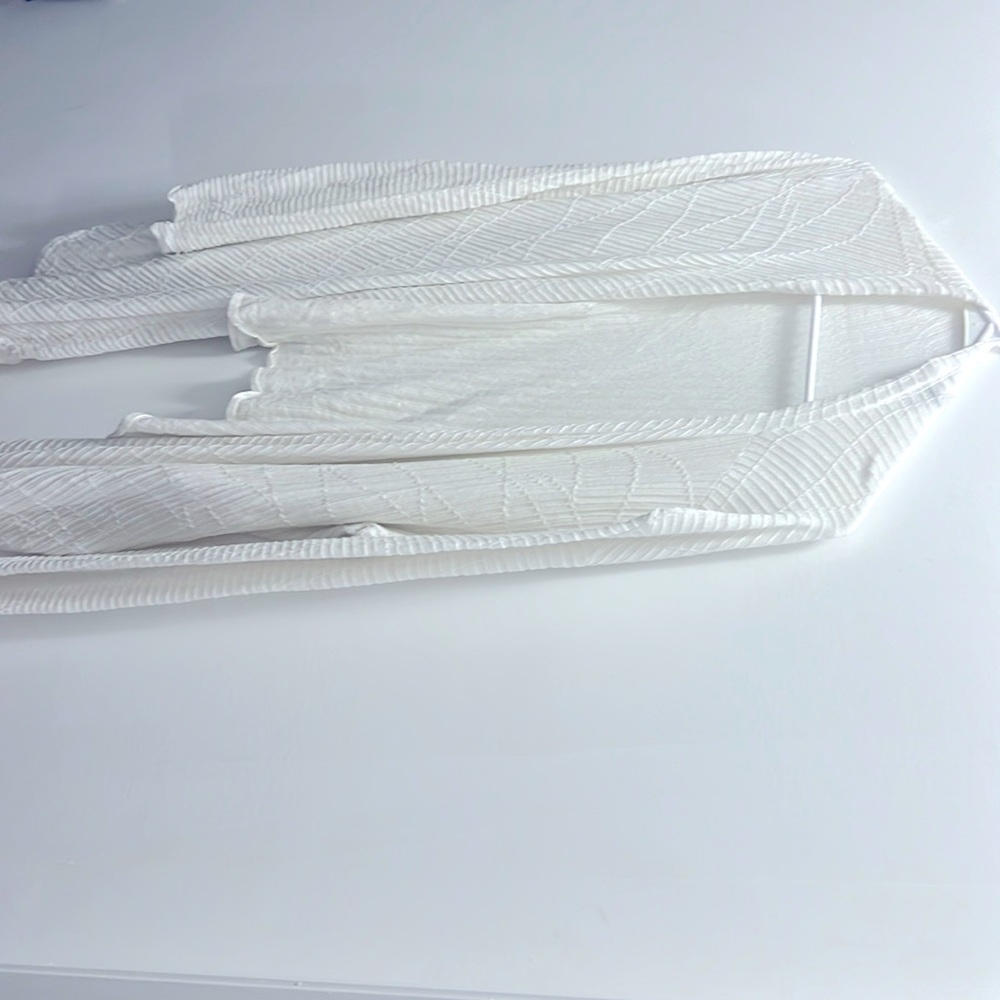 Vera Wang cover up